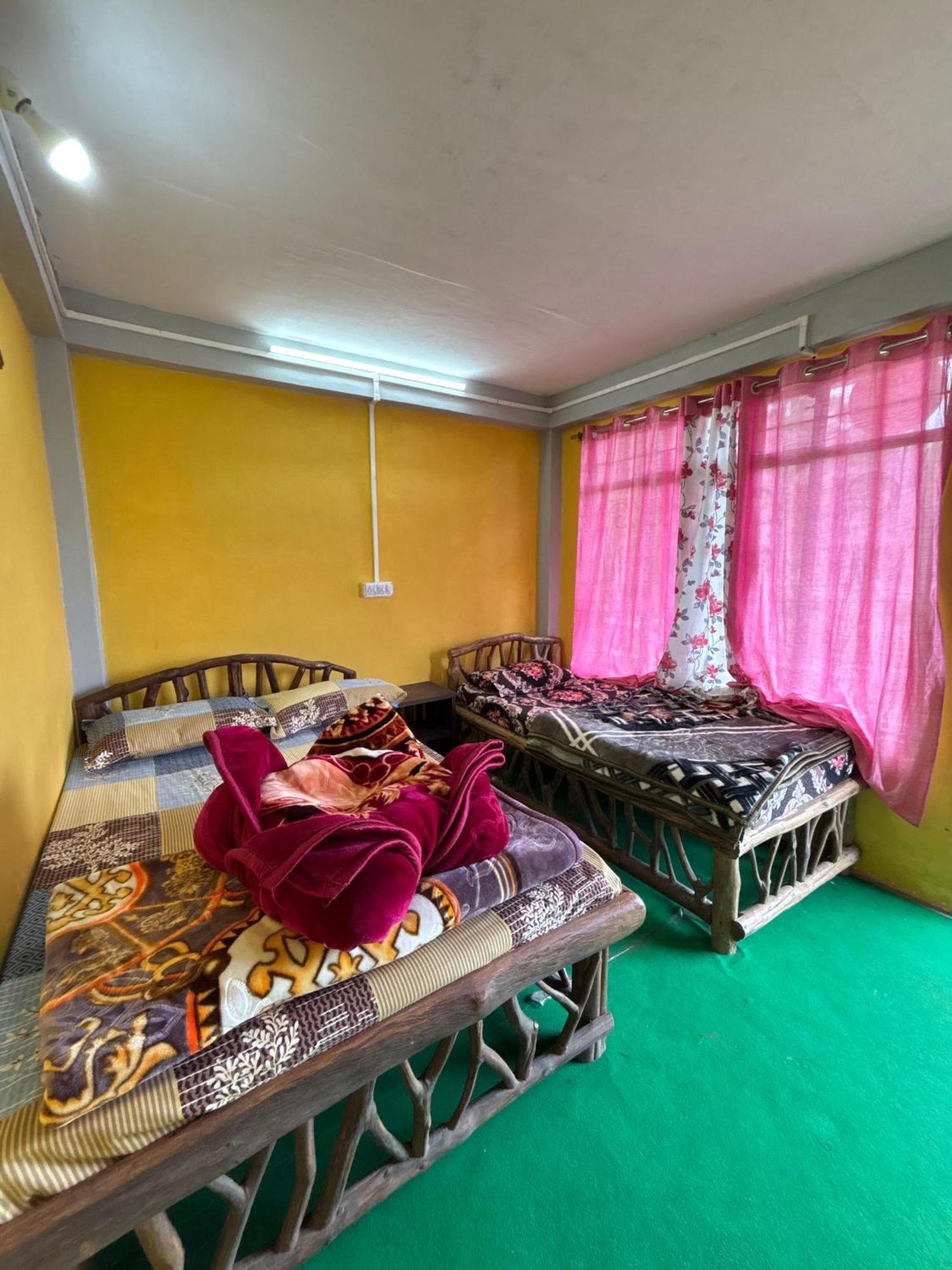 Hosanna Homestay Дарджилінг Екстер'єр фото